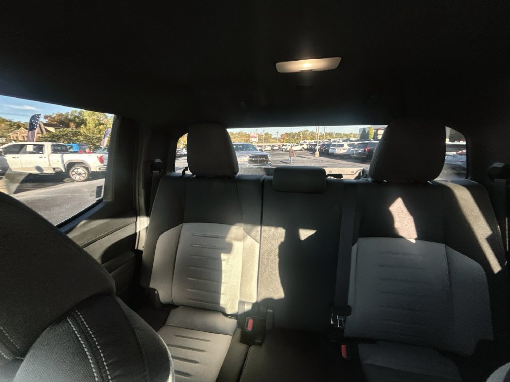Used 2025 Toyota Tacoma TRD Sport AWD/4WD image 28
