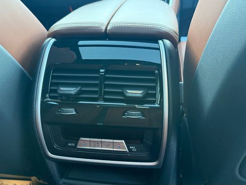 Used 2023 BMW X6 xDrive40i w/ Executive Package image 27