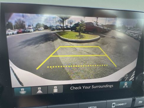 Used 2024 Honda Accord EX image 18