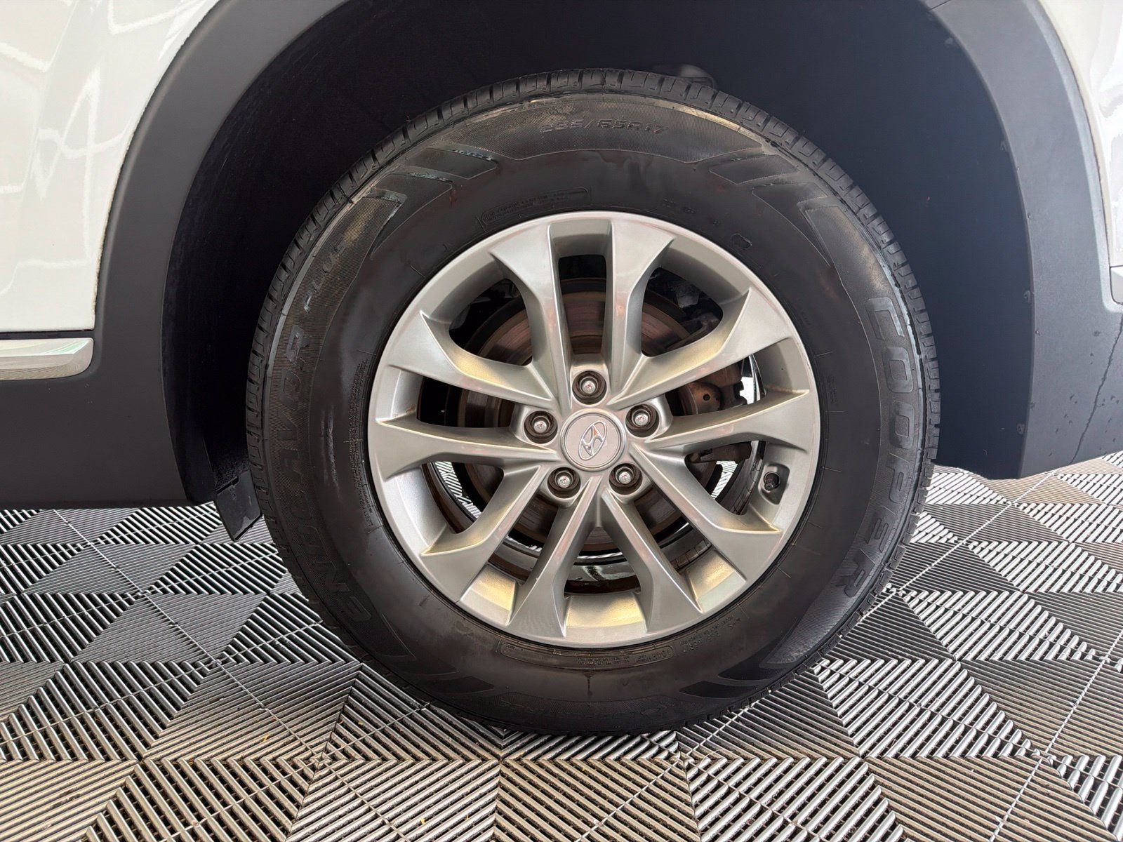 Used 2020 Hyundai Santa Fe SEL AWD/4WD image 9
