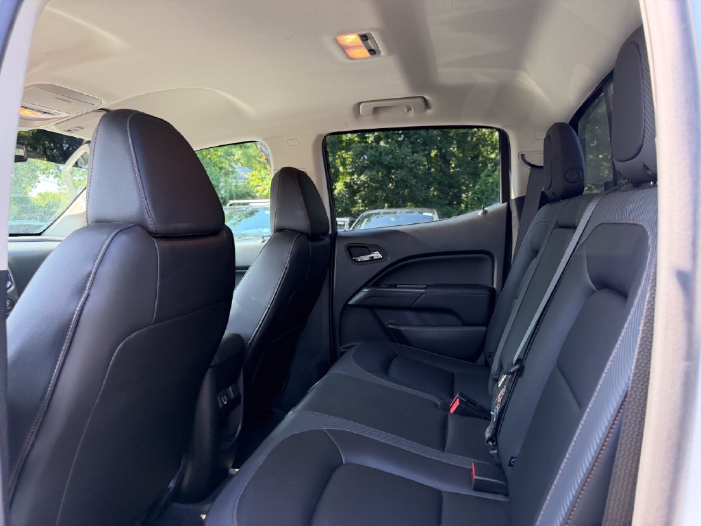 Used 2022 GMC Canyon AT4 w/ Driver Alert Package AWD/4WD image 27