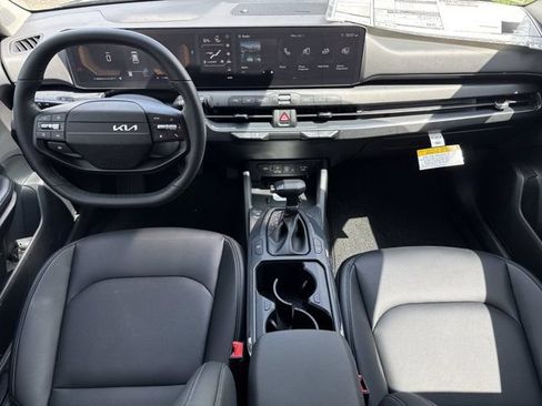 New 2026 Kia K4 EX FWD image 12
