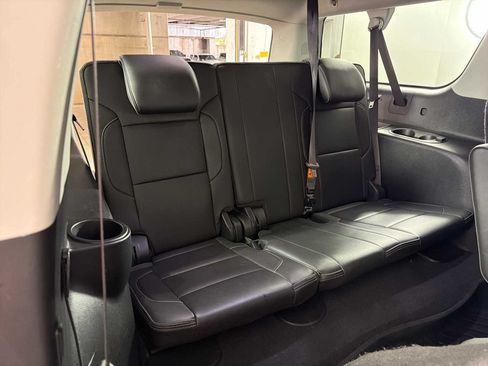 Used 2019 GMC Yukon XL Denali w/ Open Road Package AWD/4WD image 13