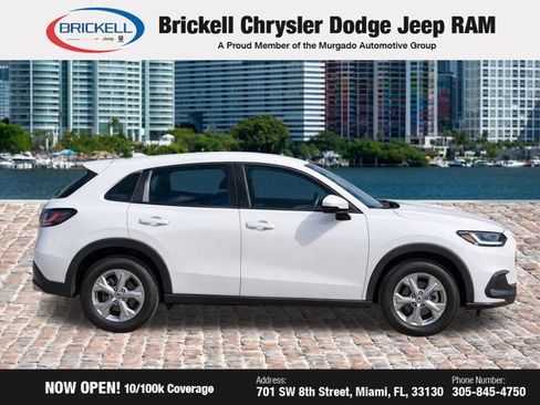 Used 2024 Honda HR-V LX image 8