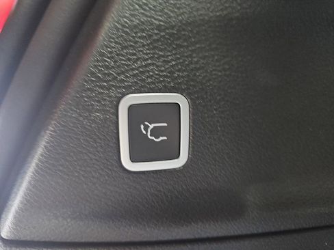 New 2026 Chrysler Pacifica Select image 15