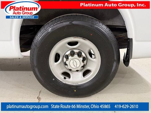 Used 2016 Chevrolet Express 3500 Extended RWD image 50