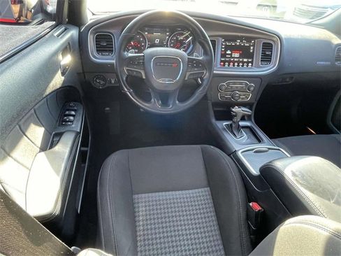 Used 2019 Dodge Charger R/T w/ Navigation & Travel Group image 13