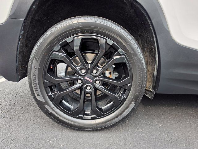 Used 2022 GMC Terrain SLE w/ Driver Convenience Package AWD/4WD image 6