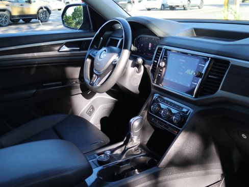 Used 2019 Volkswagen Atlas SEL AWD/4WD image 40
