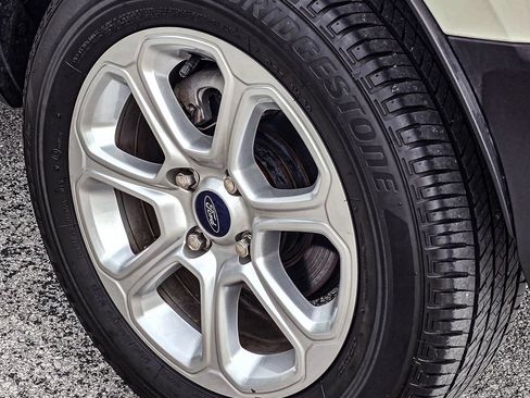 Used 2020 Ford EcoSport SE w/ SE Convenience Package FWD image 10