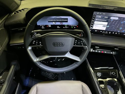New 2026 Audi Q3 quattro 2.0T AWD/4WD image 14