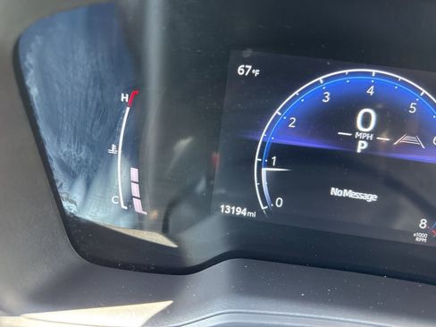 Used 2025 Toyota Corolla SE w/ SE Premium Package image 23