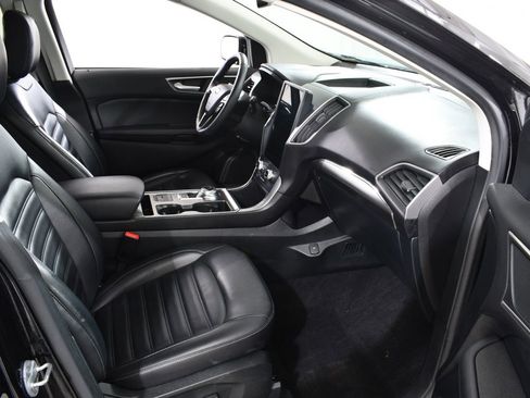 Used 2022 Ford Edge SEL w/ Convenience Package image 10