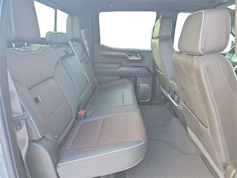 Used 2025 GMC Sierra 1500 Denali w/ Technology Package image 18