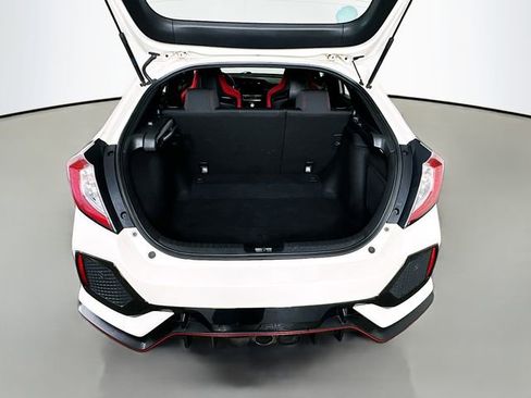 Certified 2018 Honda Civic Type R image 30