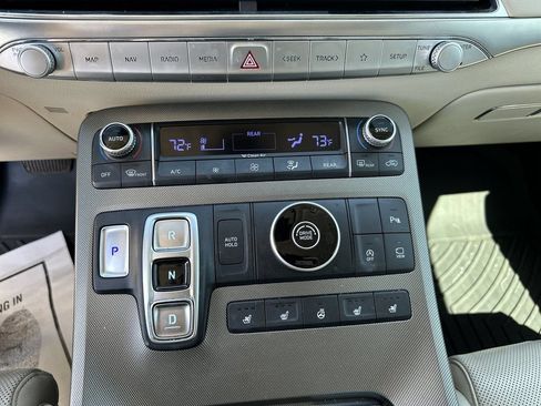 Used 2020 Hyundai Palisade Limited FWD image 8