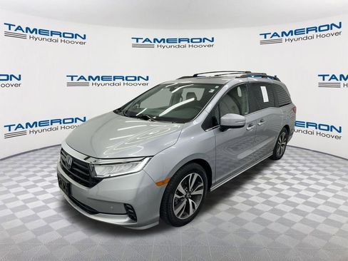 Used 2021 Honda Odyssey Touring image 1