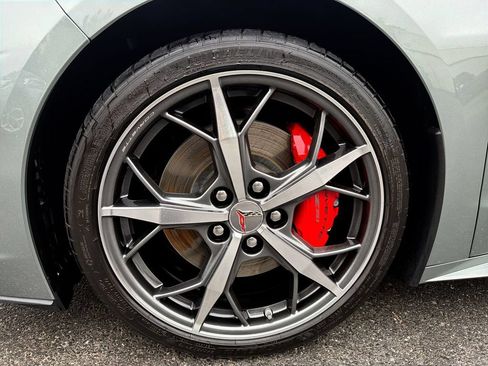 Used 2023 Chevrolet Corvette Stingray Preferred Cpe w/ Z51 Performance Package RWD image 16