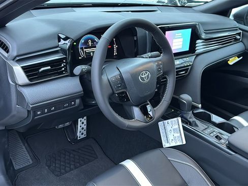 New 2026 Toyota Camry SE image 16