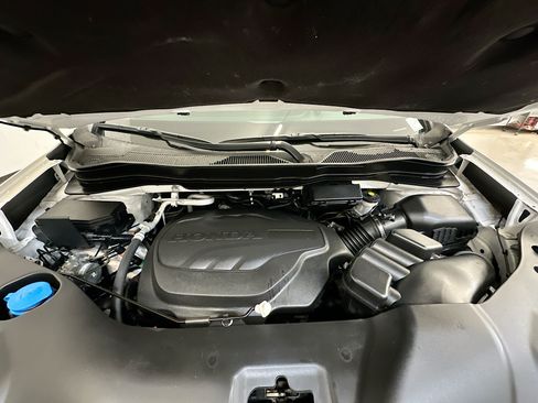 Used 2022 Honda Pilot Sport image 34