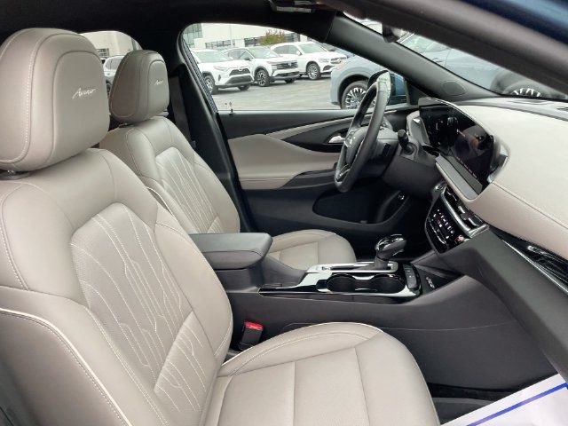 Used 2024 Buick Envista Avenir FWD image 17