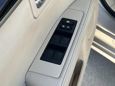 Used 2015 Lexus ES 350 image 23