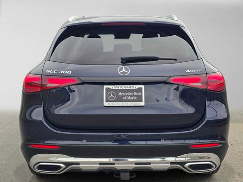 Used 2023 Mercedes-Benz GLC 300 4MATIC image 4