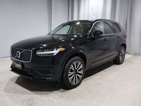 Used 2020 Volvo XC90 T6 Momentum image 5