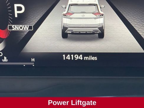 Used 2023 Nissan Rogue Platinum w/ Platinum Premium Package image 21