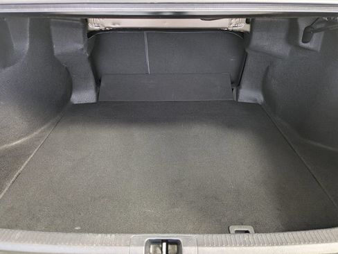 Used 2021 Toyota Camry LE FWD image 23