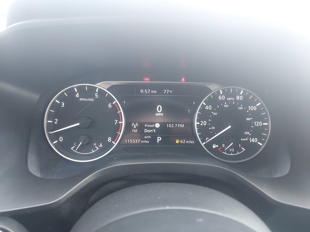 Used 2021 Nissan Rogue SV AWD/4WD image 12