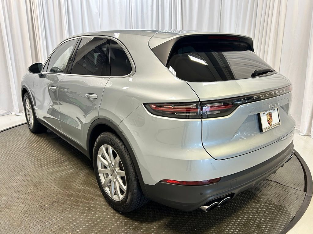 Certified 2020 Porsche Cayenne AWD/4WD image 3