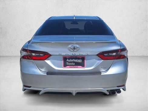 Used 2024 Toyota Camry SE FWD image 6
