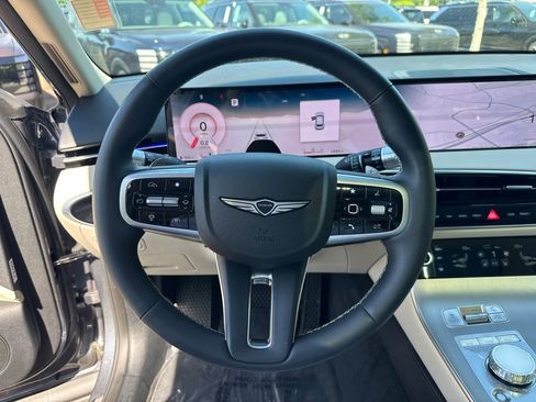 Used 2026 Genesis GV70 2.5T Select AWD/4WD image 24
