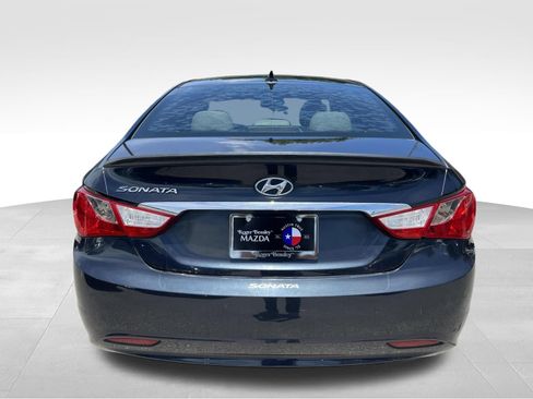 Used 2013 Hyundai Sonata GLS w/ Popular Equipment Pkg FWD image 7