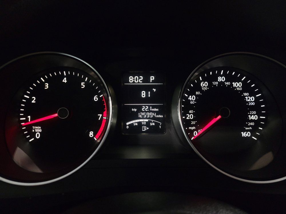 Used 2015 Volkswagen Jetta SE FWD image 23