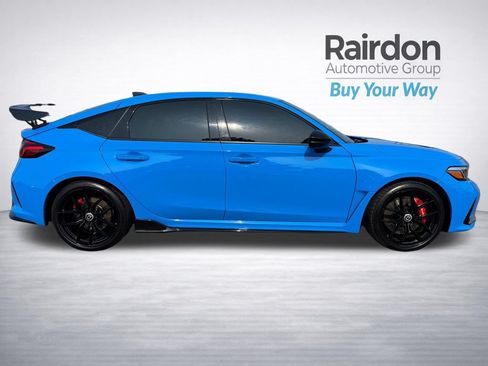 Used 2023 Honda Civic Type R image 8