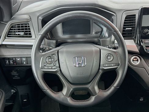Used 2024 Honda Odyssey Sport image 18