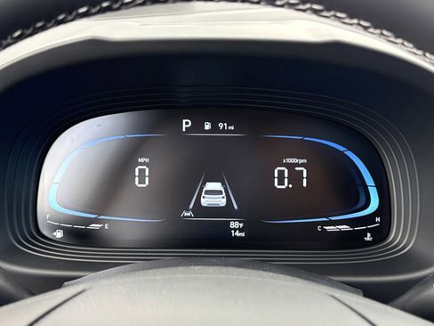 New 2026 Hyundai Venue SEL FWD image 19