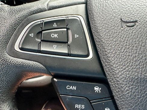 Used 2018 Ford Escape SEL w/ Ford Safe & Smart Package AWD/4WD image 18