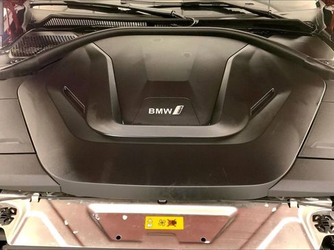 Certified 2023 BMW i4 eDrive40 w/ M Sport Package RWD image 9