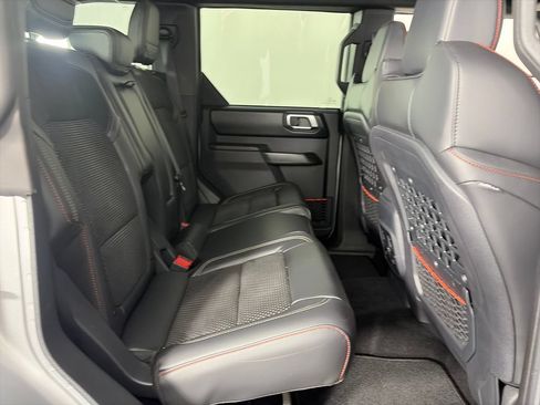 Used 2024 Ford Bronco Raptor AWD/4WD image 31