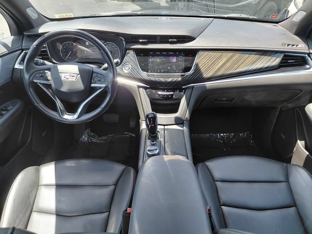 Certified 2024 Cadillac XT6 Premium Luxury FWD image 14