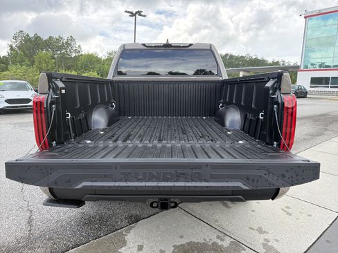 New 2026 Toyota Tundra Limited AWD/4WD image 18