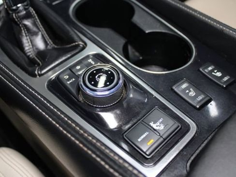 Used 2016 Nissan Maxima 3.5 SV image 12