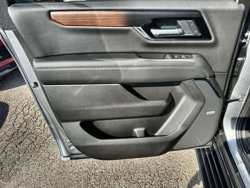 New 2026 GMC Yukon XL Denali w/ Sun & Power Step Package RWD image 15