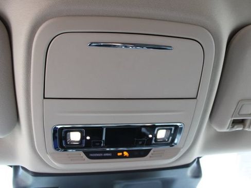 Used 2023 Lincoln Corsair Reserve FWD image 31
