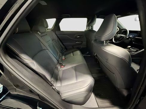Certified 2025 Toyota Crown Signia AWD/4WD image 22