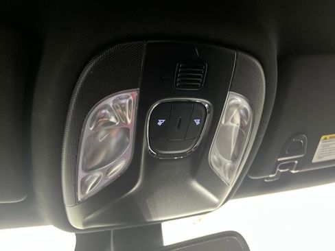 Used 2024 Jeep Compass Trailhawk image 81