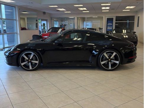 Used 2020 Porsche 911 Carrera image 8